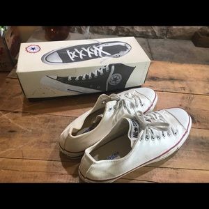 Vintage converse all star